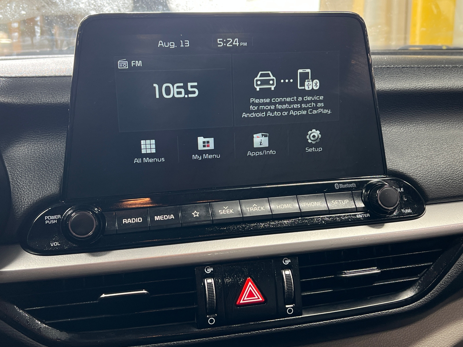 Thumbnail: 2021 Kia Forte - 4