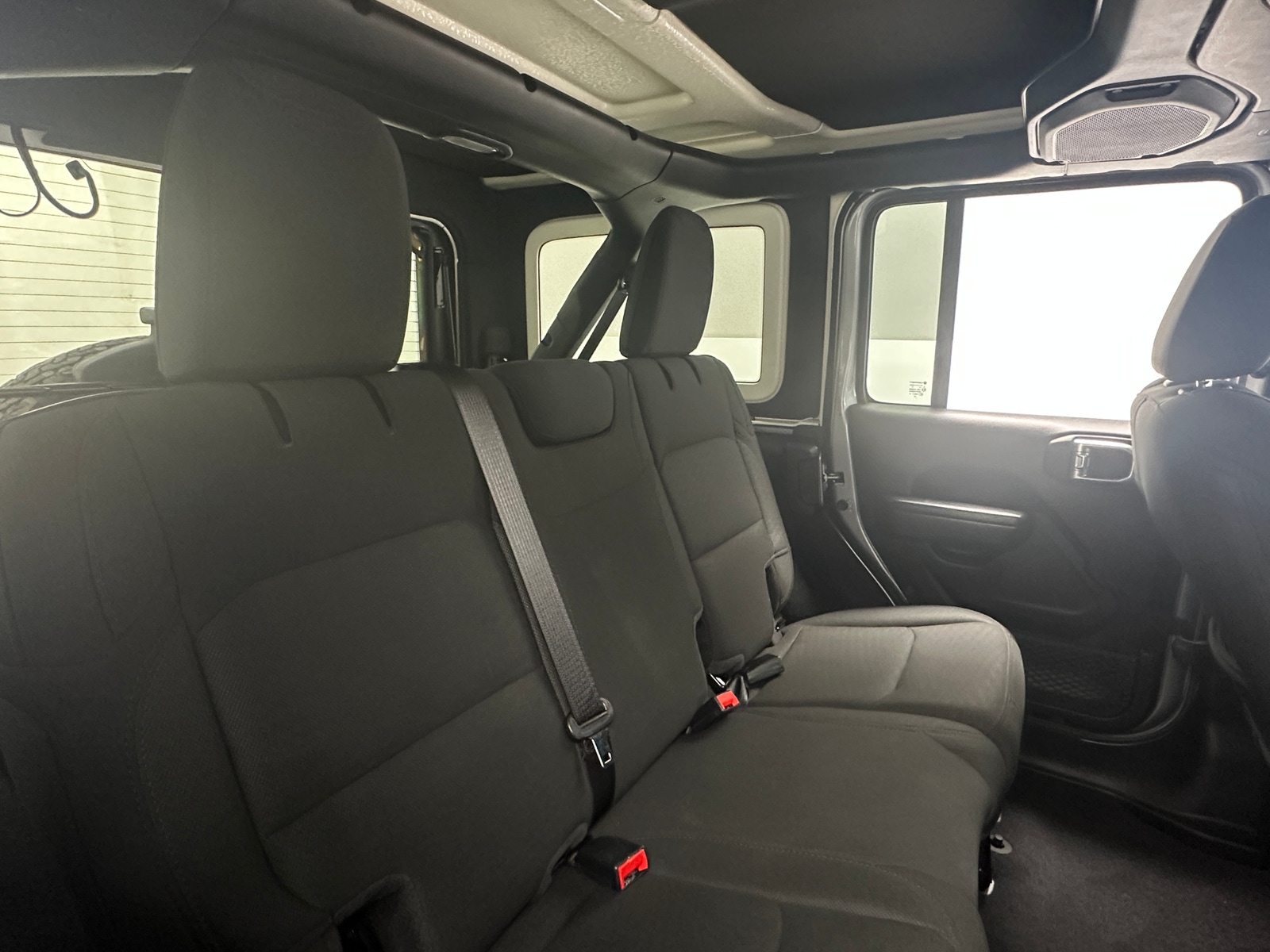 Thumbnail: 2020 Jeep Wrangler - 6