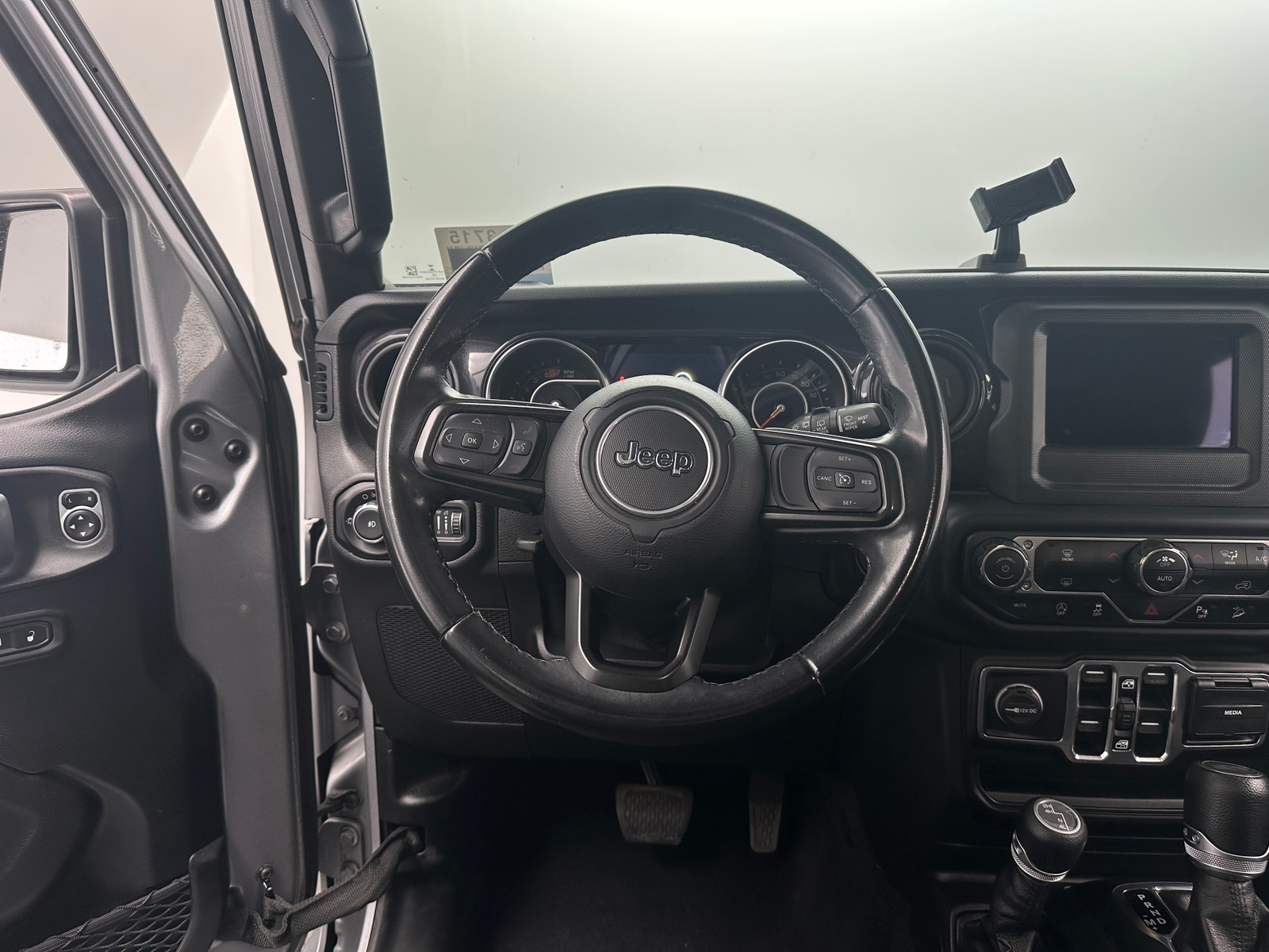 Thumbnail: 2020 Jeep Wrangler - 5