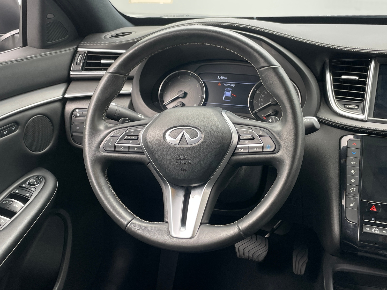 Thumbnail: 2024 INFINITI QX55 - 4