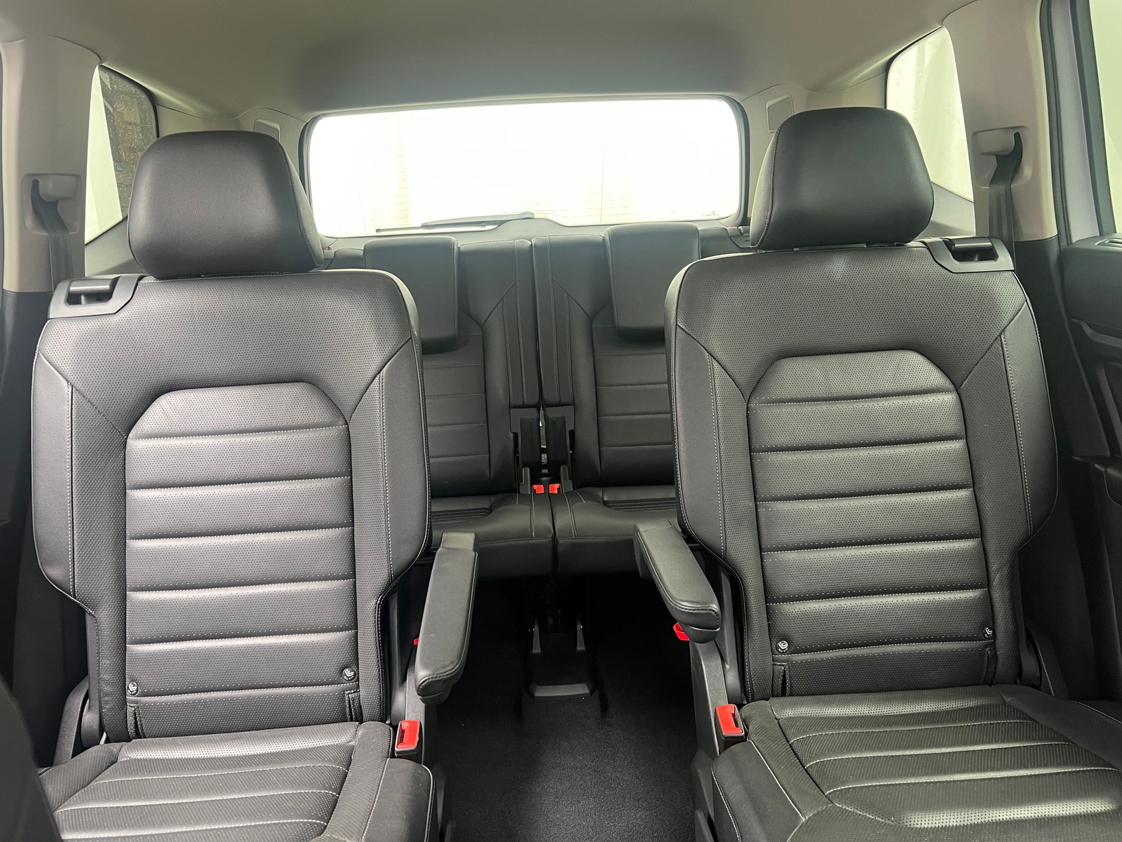 Thumbnail: 2019 Volkswagen Atlas - 5