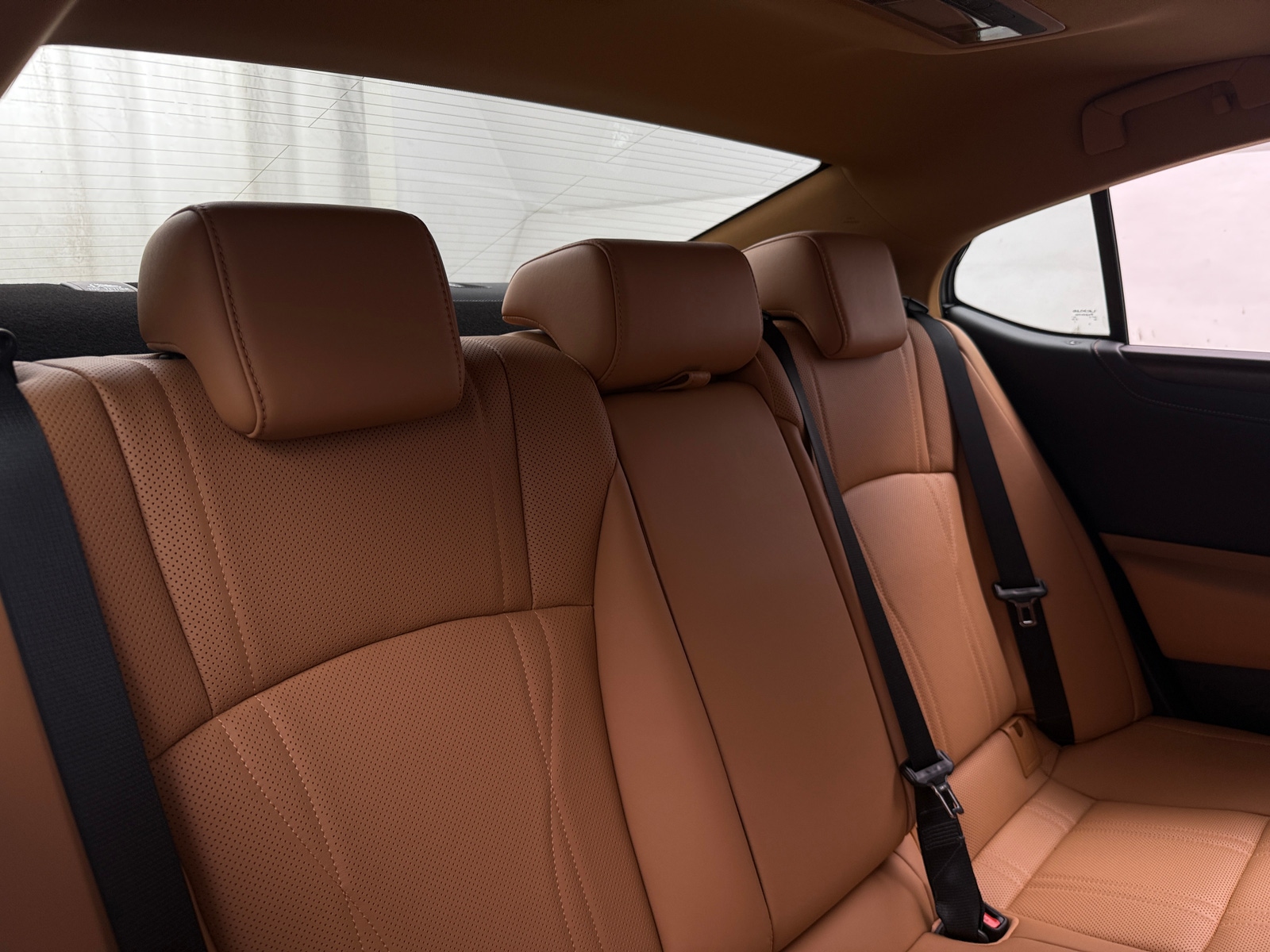 Thumbnail: 2023 Lexus ES - 5