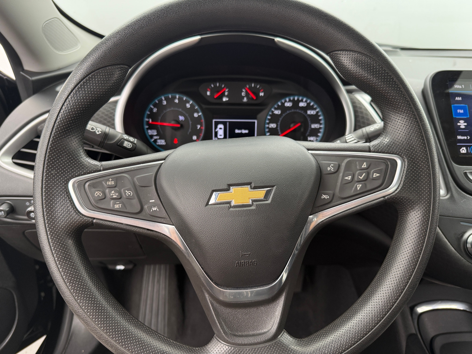 Thumbnail: 2023 Chevrolet Malibu - 5