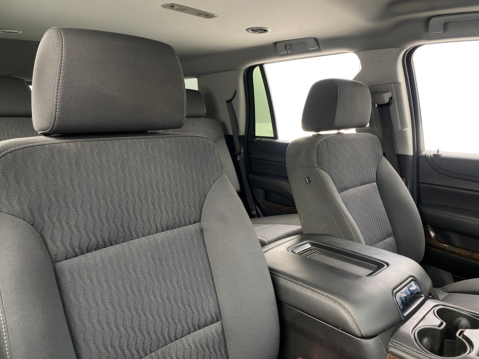 Thumbnail: 2019 Chevrolet Tahoe - 2