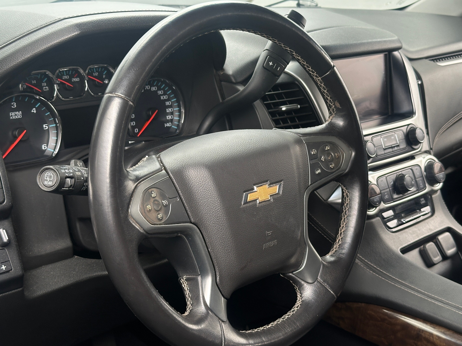 Thumbnail: 2019 Chevrolet Tahoe - 5