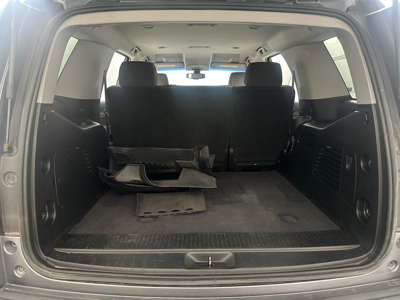 Thumbnail: 2019 Chevrolet Tahoe - 7