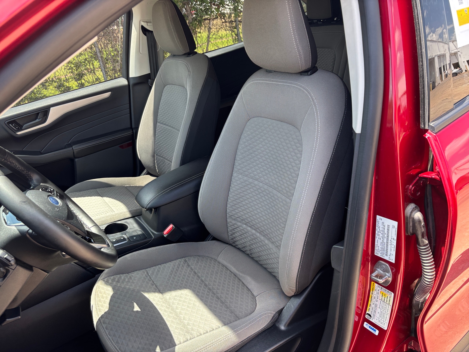 Thumbnail: 2022 Ford Escape - 2