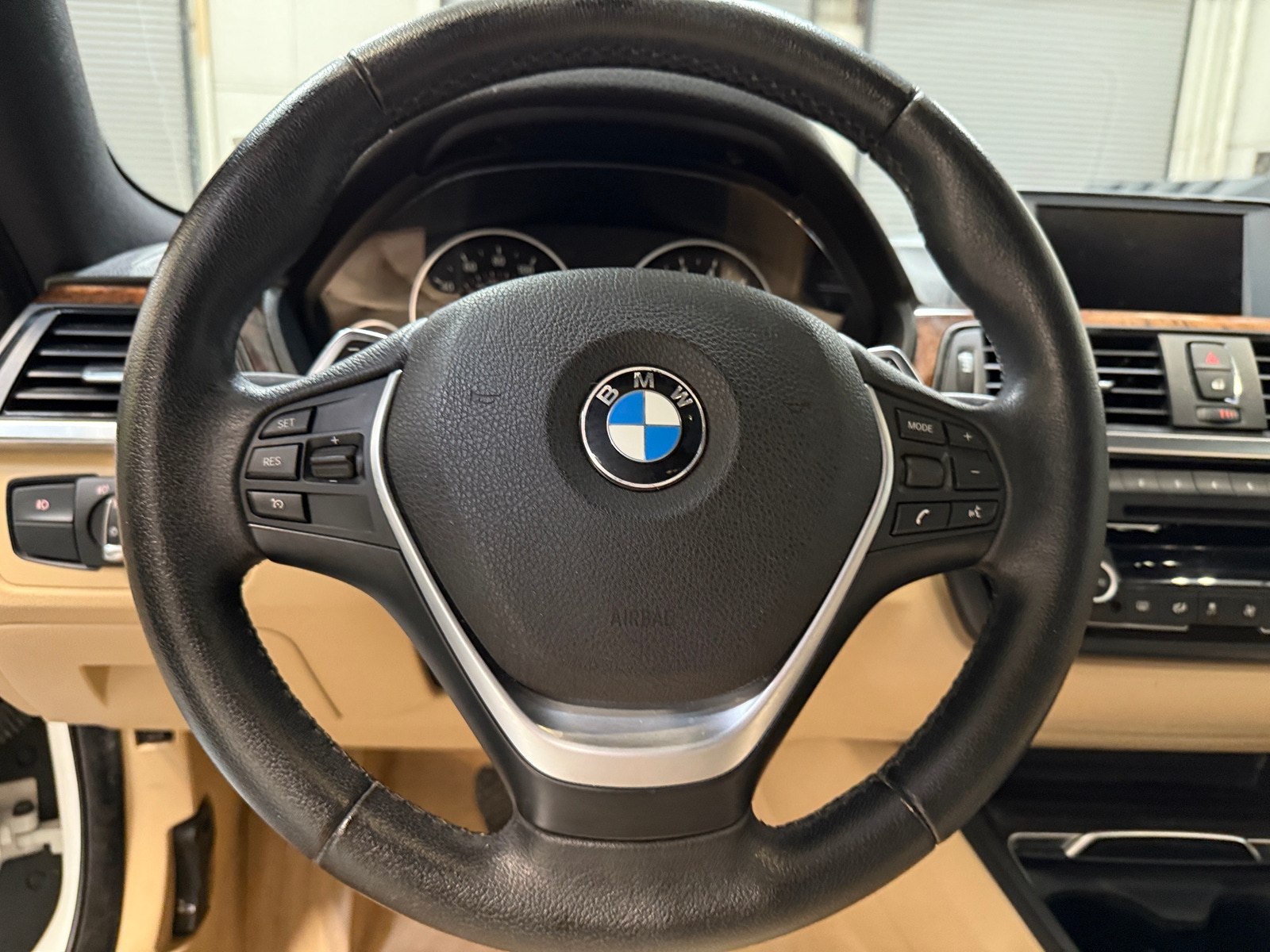Thumbnail: 2016 BMW 4 Series - 3