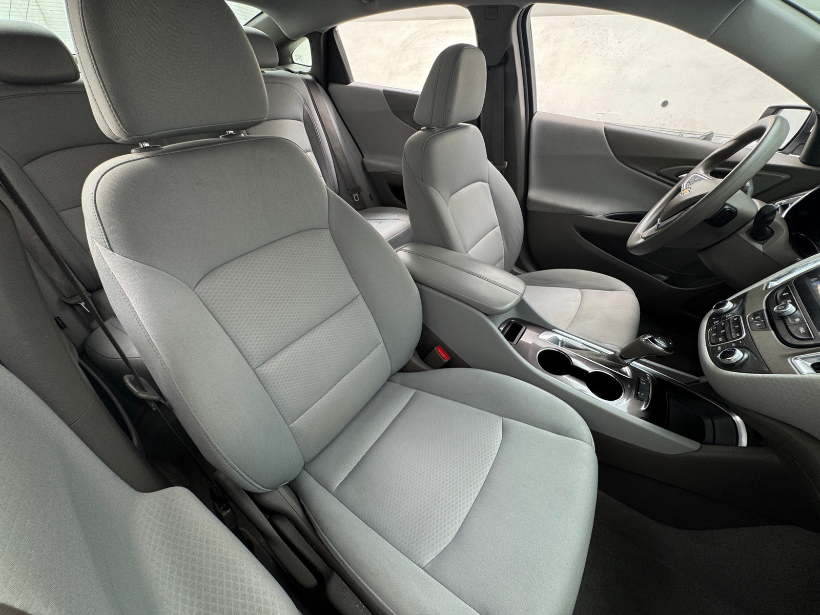 Thumbnail: 2020 Chevrolet Malibu - 2