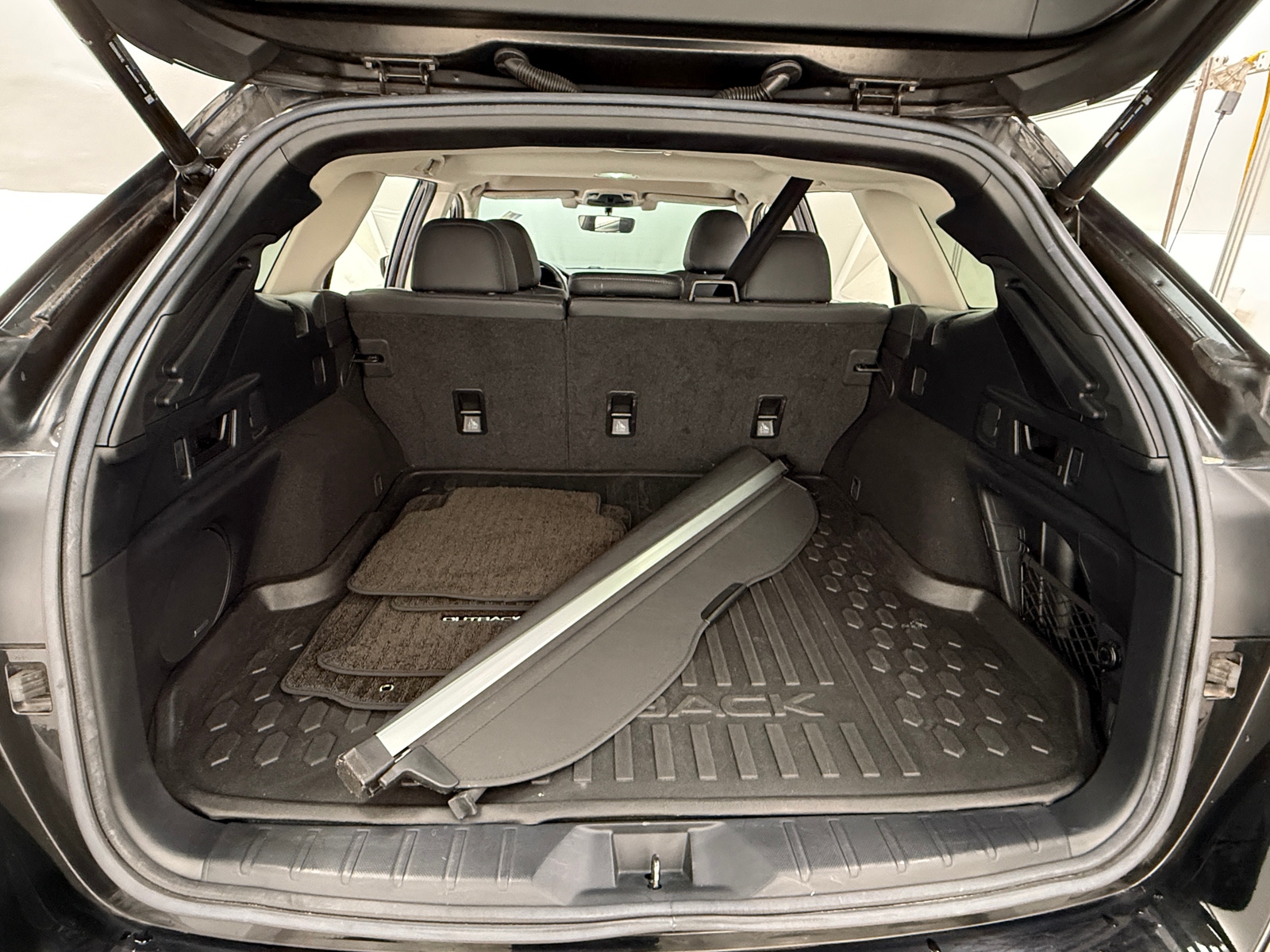 Thumbnail: 2020 Subaru Outback - 6