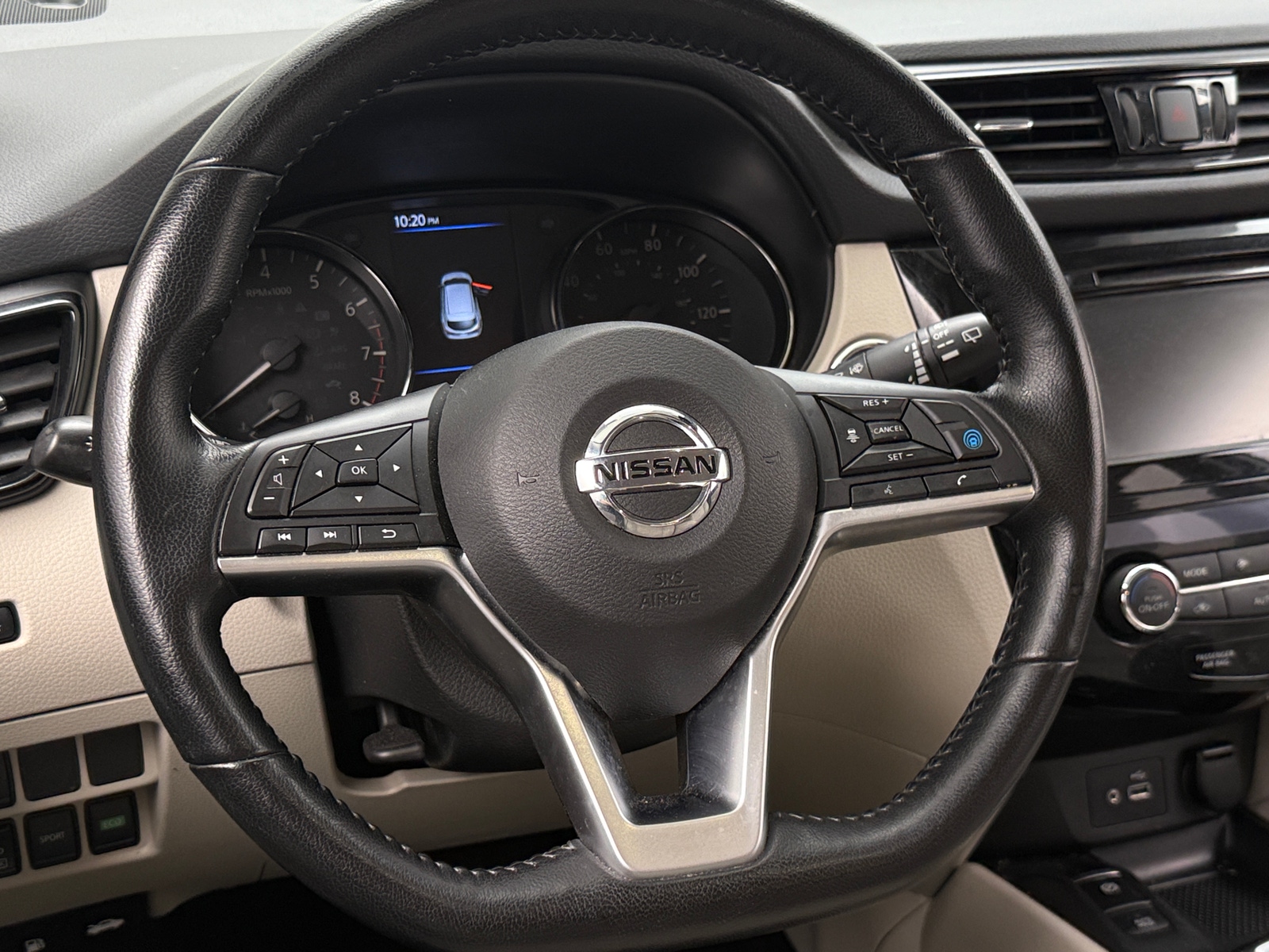 Thumbnail: 2022 Nissan Rogue Sport - 5
