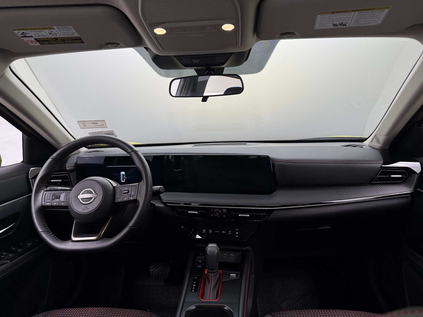 Thumbnail: 2025 Nissan Kicks - 2
