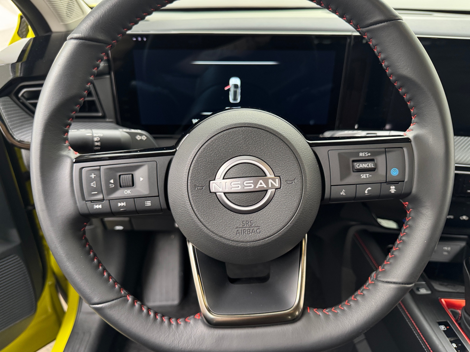 Thumbnail: 2025 Nissan Kicks - 4