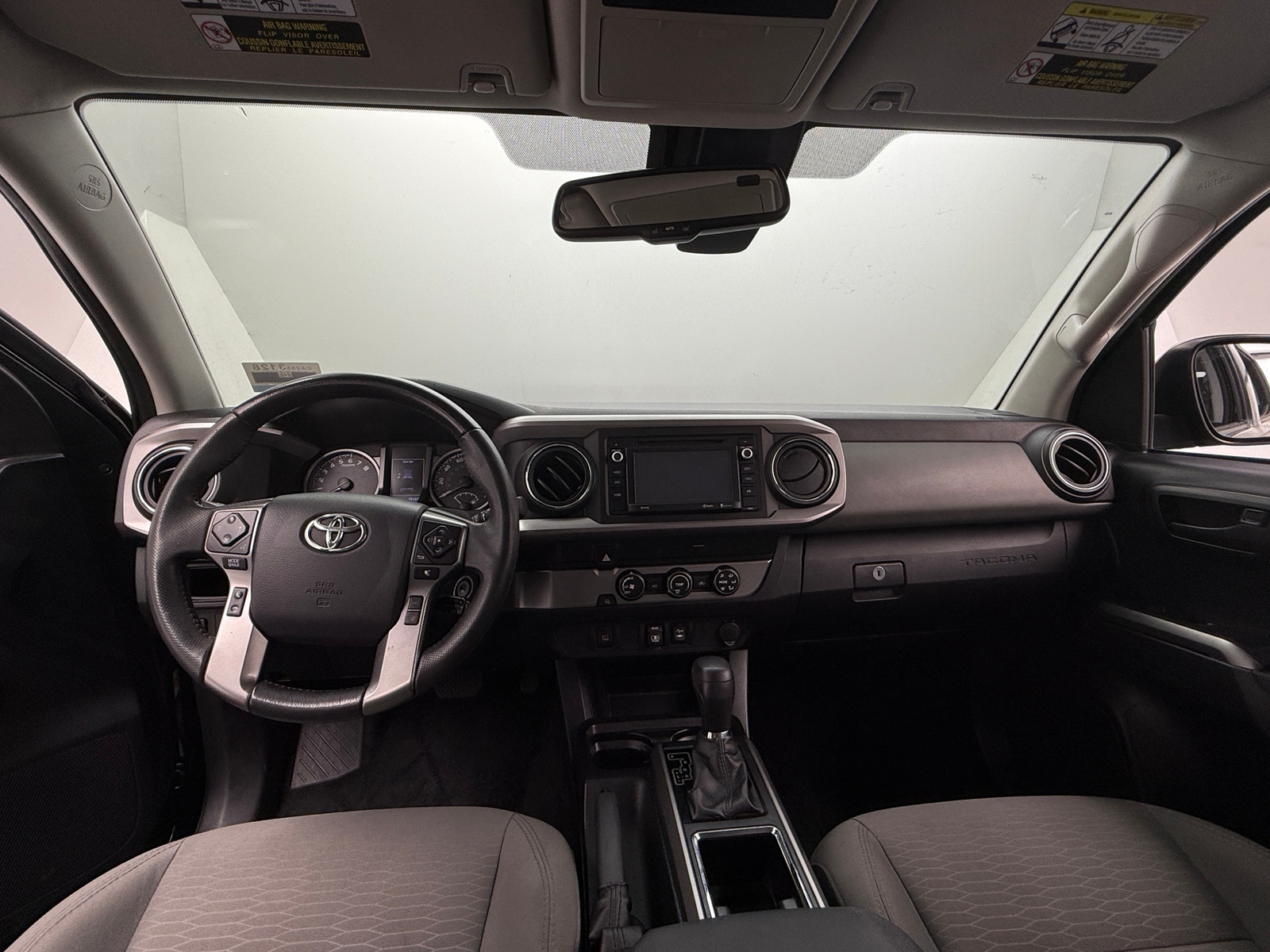 Thumbnail: 2019 Toyota Tacoma - 3