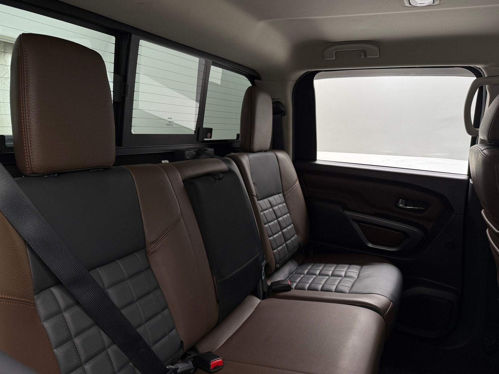 Thumbnail: 2016 Nissan Titan - 5
