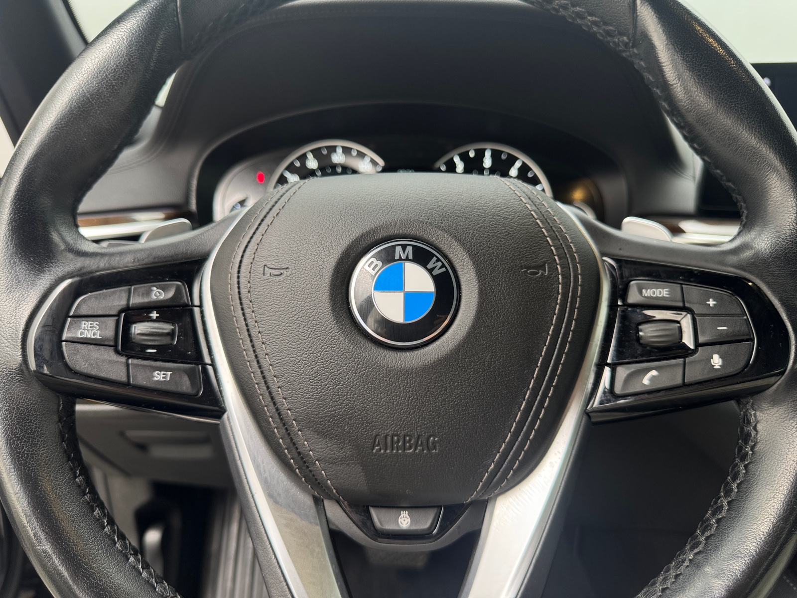 Thumbnail: 2018 BMW 5 Series - 4
