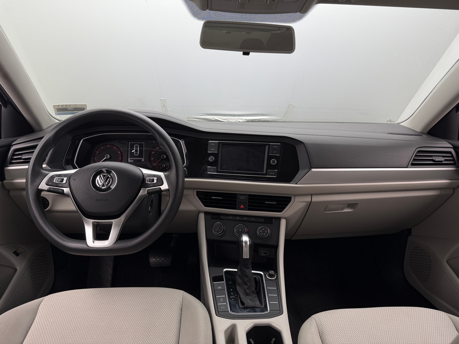 Thumbnail: 2019 Volkswagen Jetta - 3
