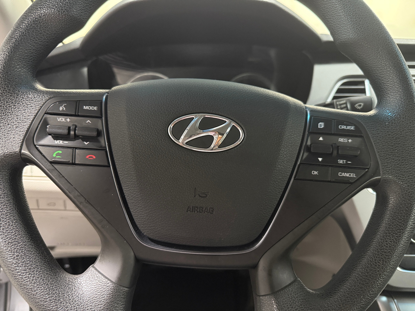 Thumbnail: 2015 Hyundai Sonata - 5