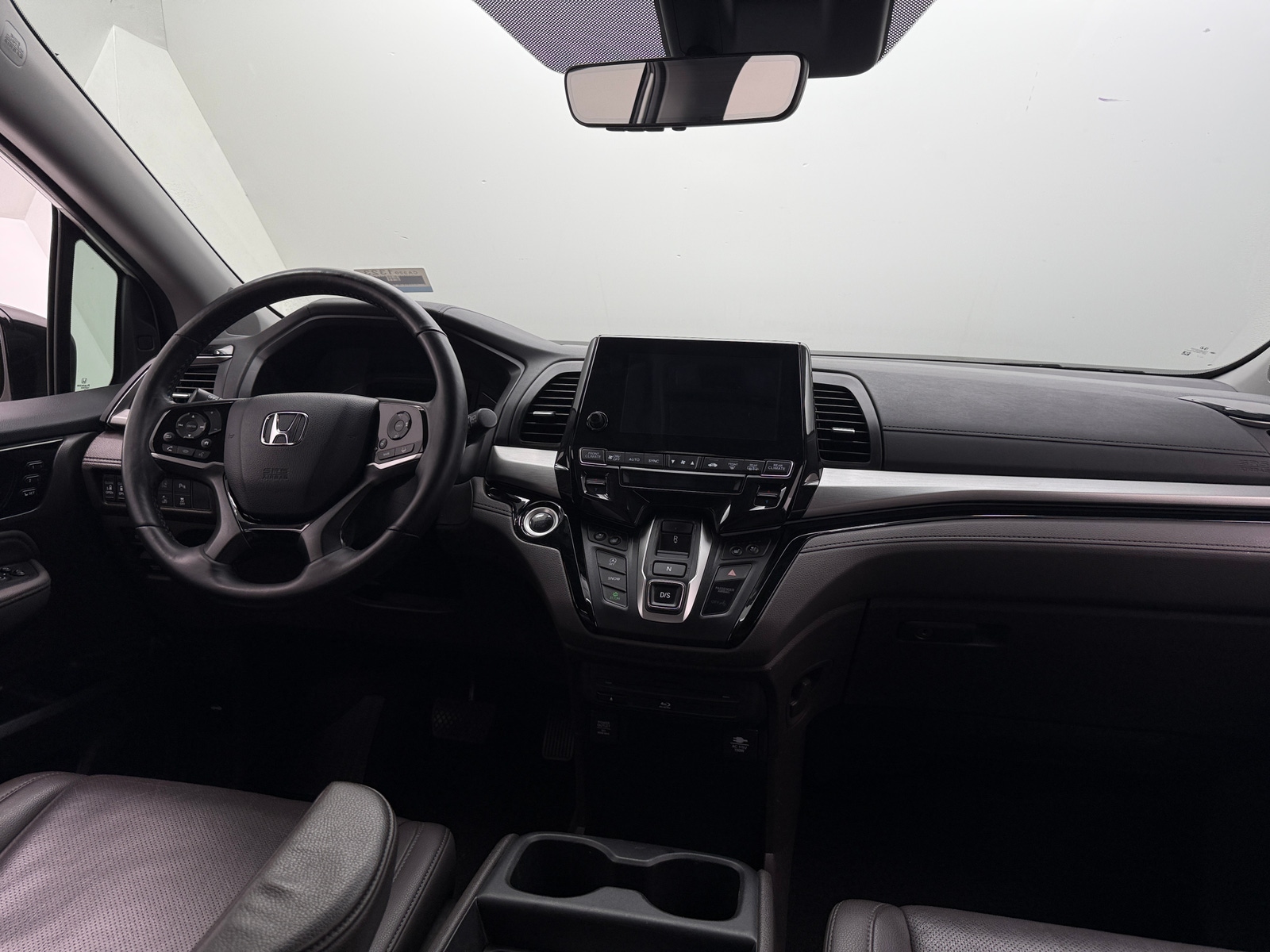 Thumbnail: 2019 Honda Odyssey - 2