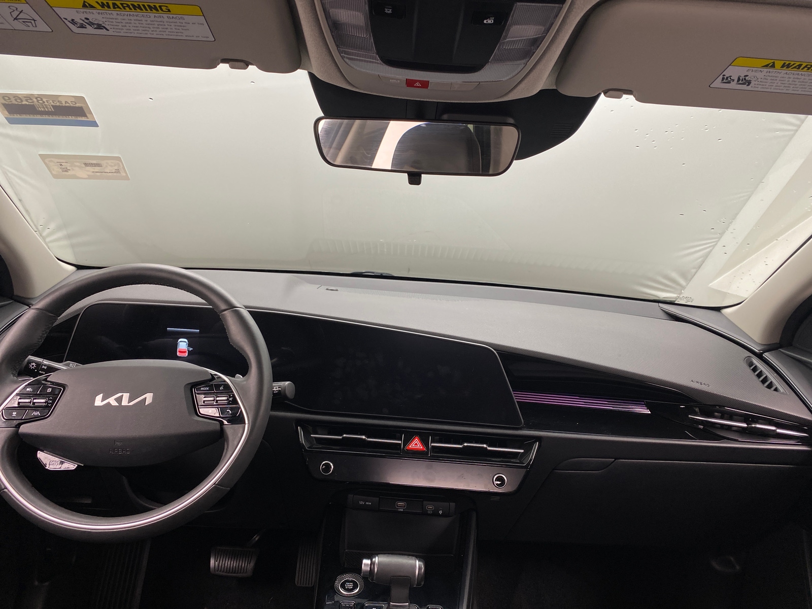 Thumbnail: 2023 Kia Niro - 2
