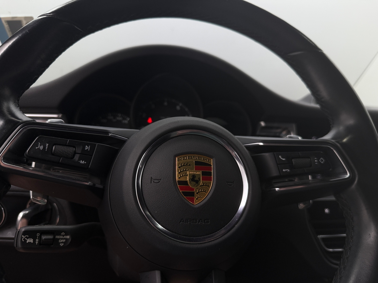 Thumbnail: 2022 Porsche Macan - 4