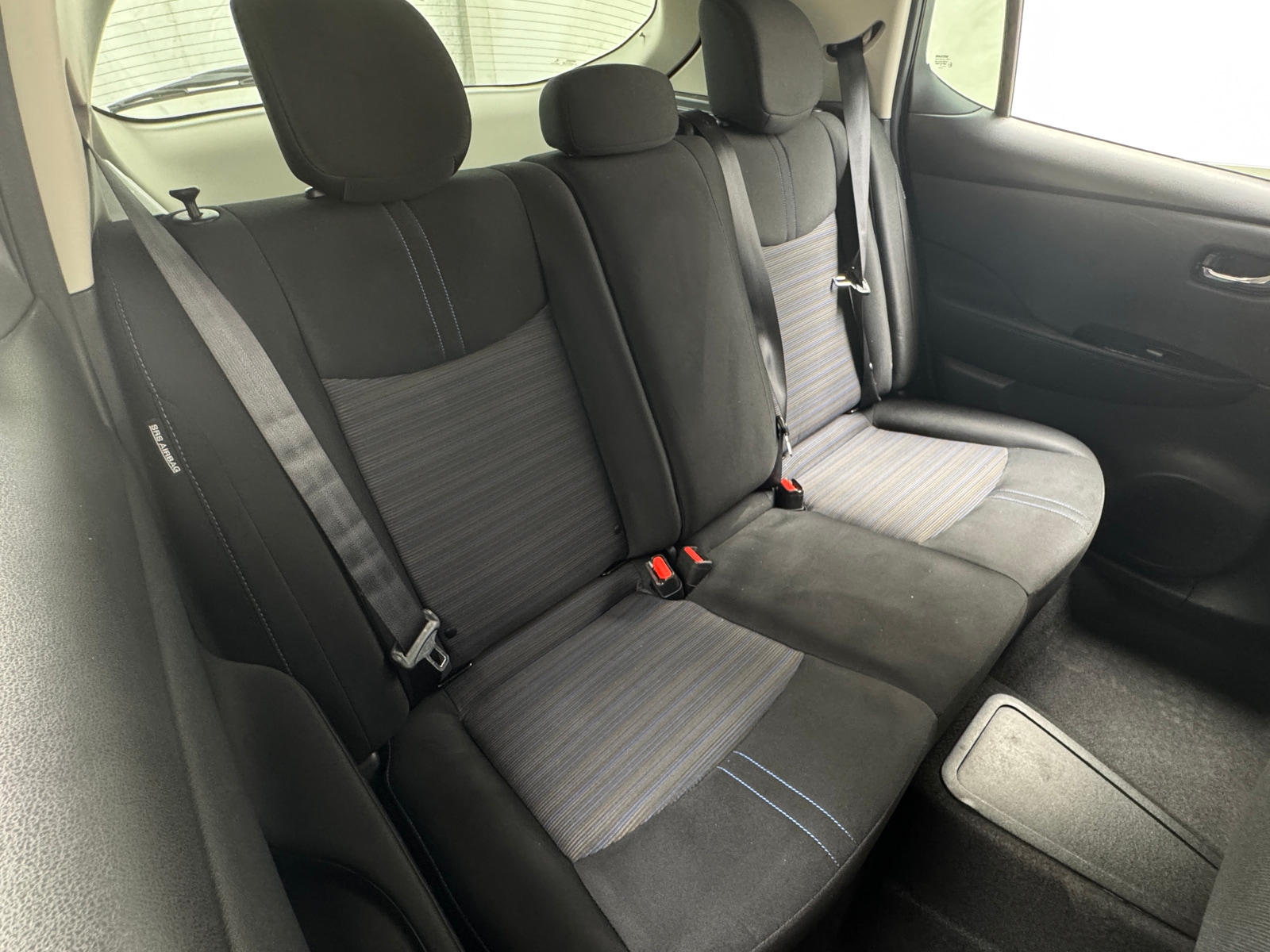 Thumbnail: 2021 Nissan Leaf - 6
