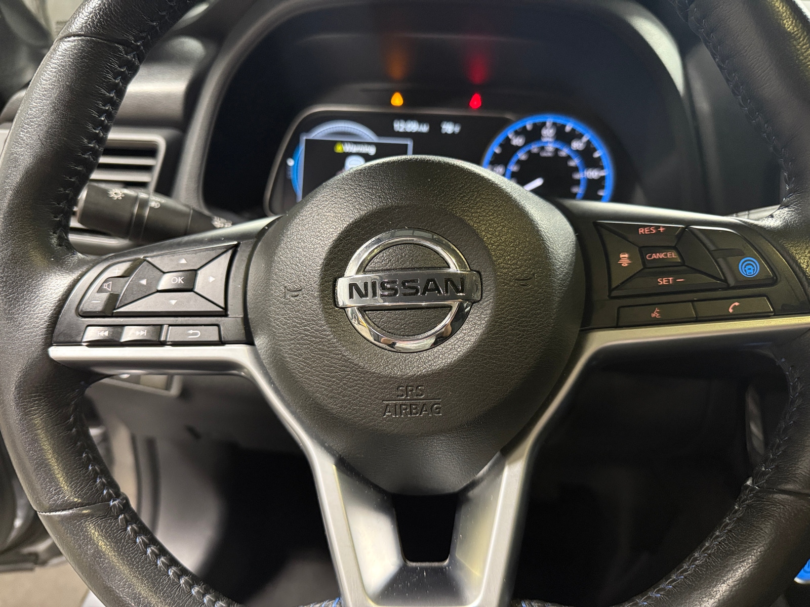 Thumbnail: 2021 Nissan Leaf - 5