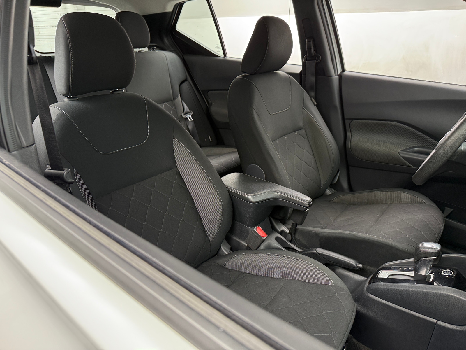 Thumbnail: 2020 Nissan Kicks - 2