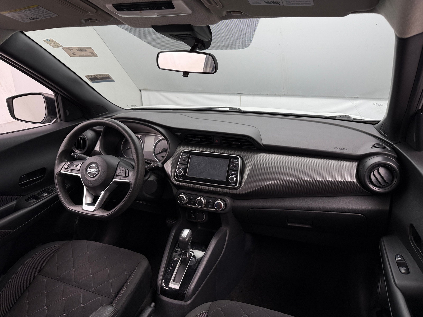 Thumbnail: 2020 Nissan Kicks - 3