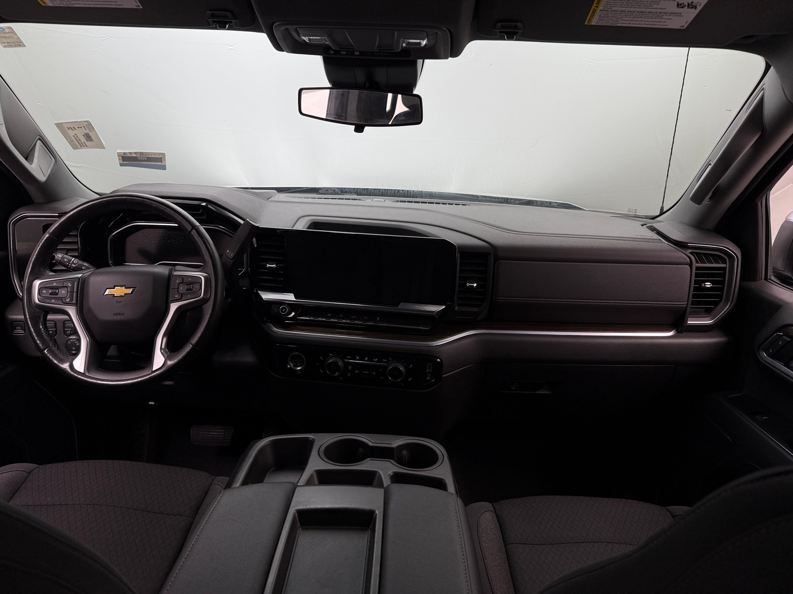 Thumbnail: 2022 Chevrolet Silverado 1500 - 3