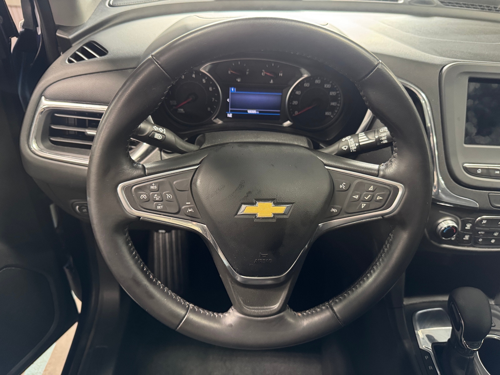 Thumbnail: 2022 Chevrolet Equinox - 5