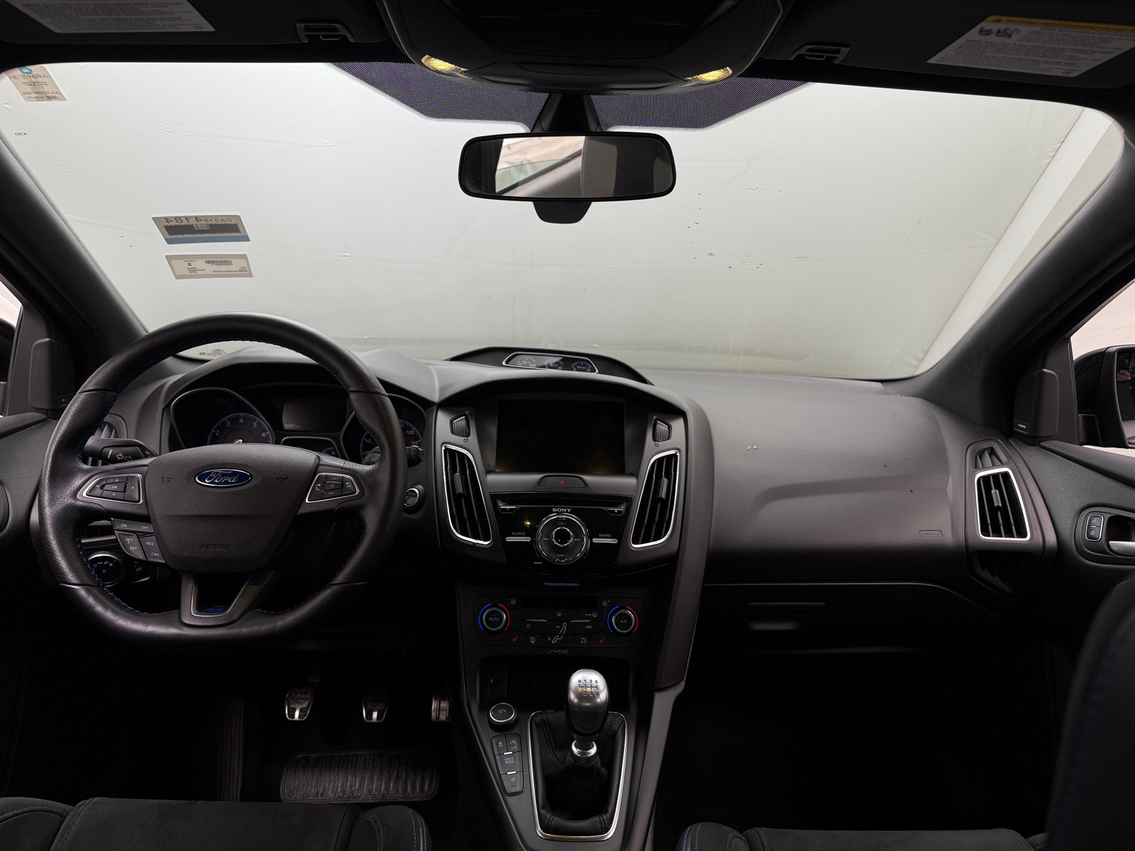 Thumbnail: 2016 Ford Focus - 2