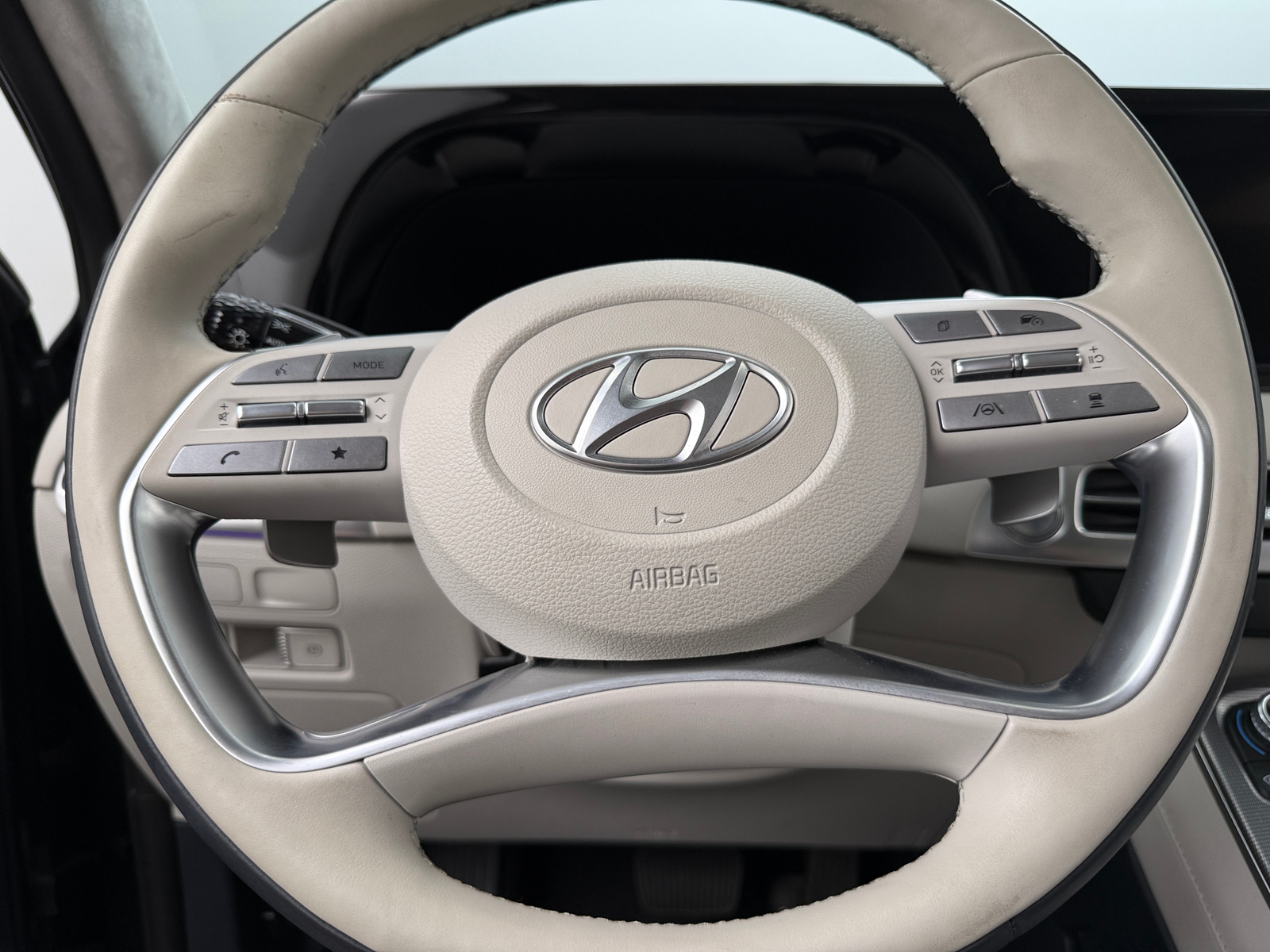 Thumbnail: 2023 Hyundai Palisade - 4
