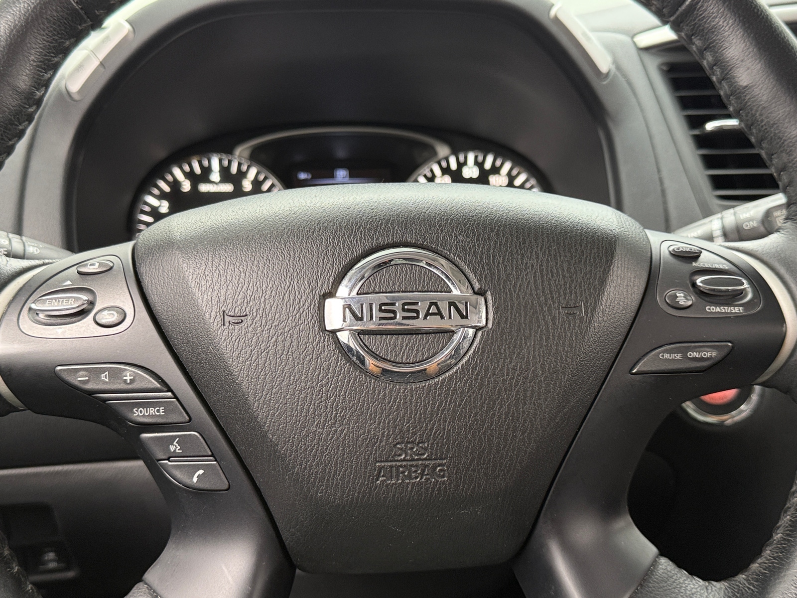 Thumbnail: 2020 Nissan Pathfinder - 4