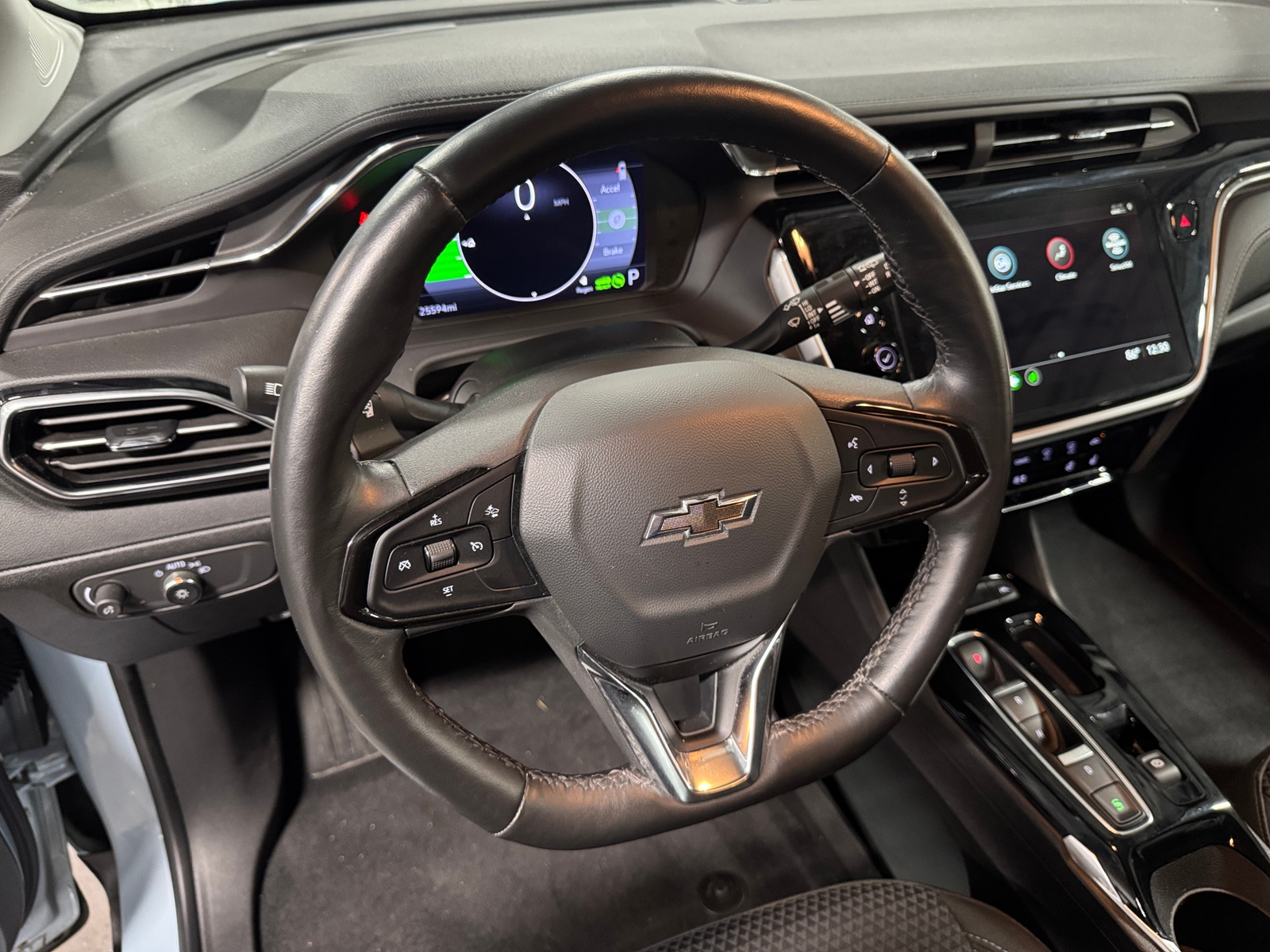 Thumbnail: 2023 Chevrolet Bolt EUV - 5