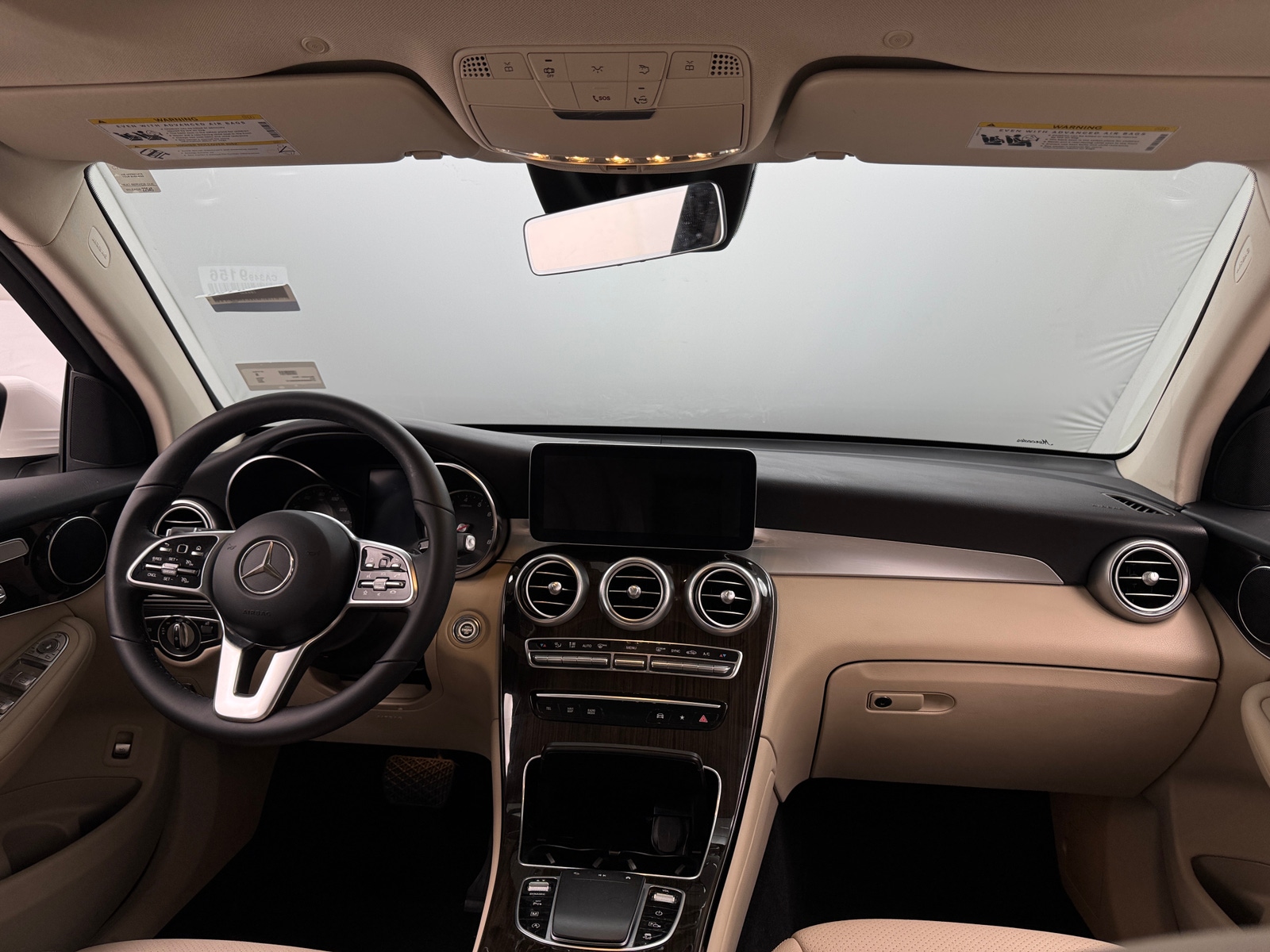 Thumbnail: 2022 Mercedes-Benz GLC - 2