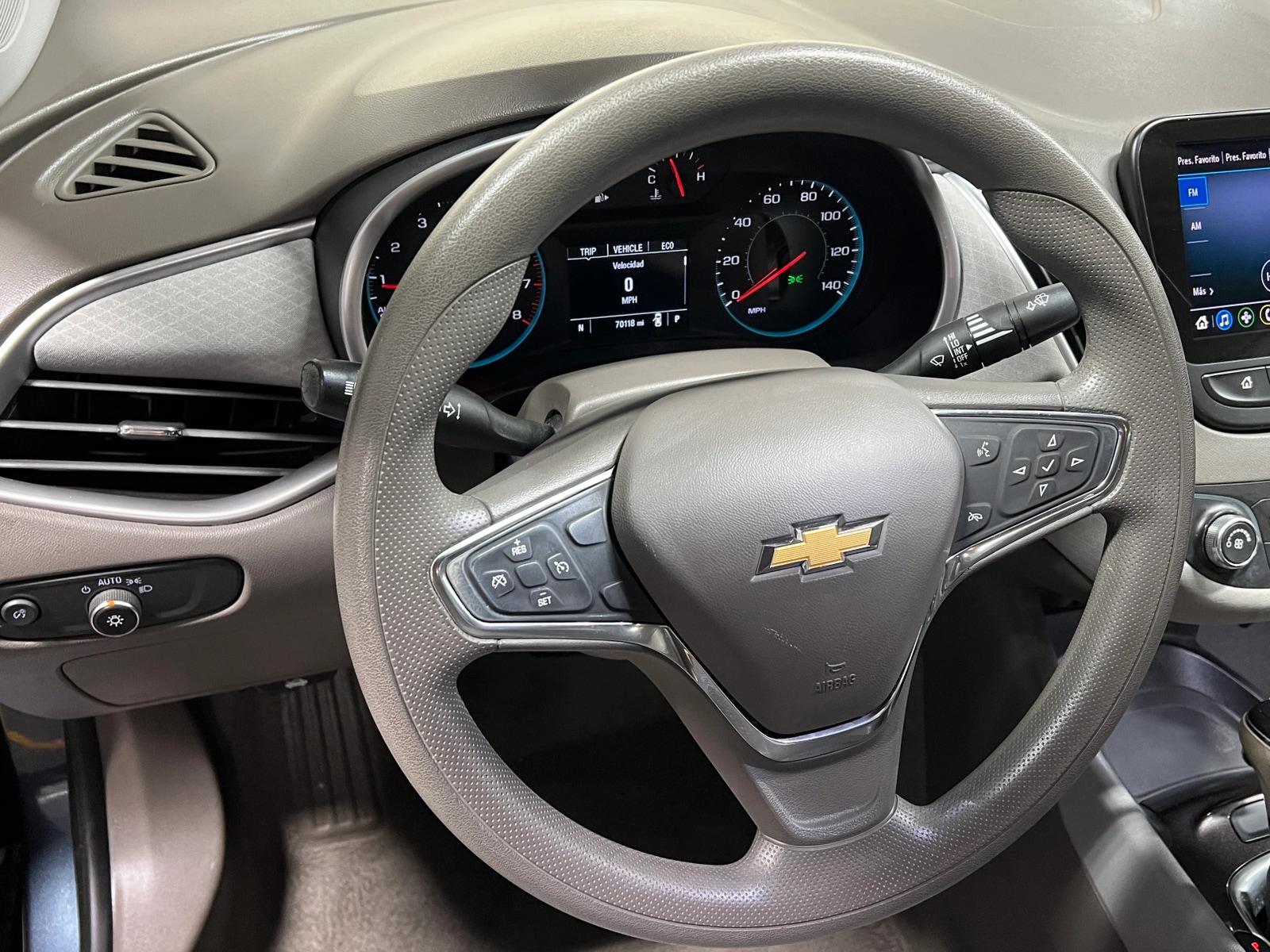 Thumbnail: 2020 Chevrolet Malibu - 5