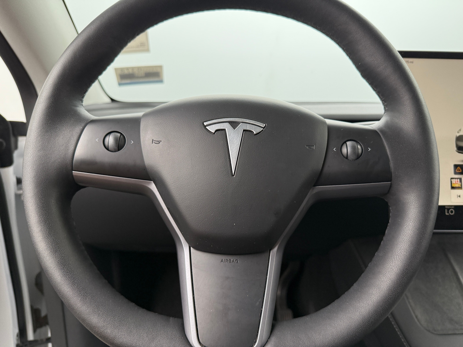 Thumbnail: 2023 Tesla Model Y - 4