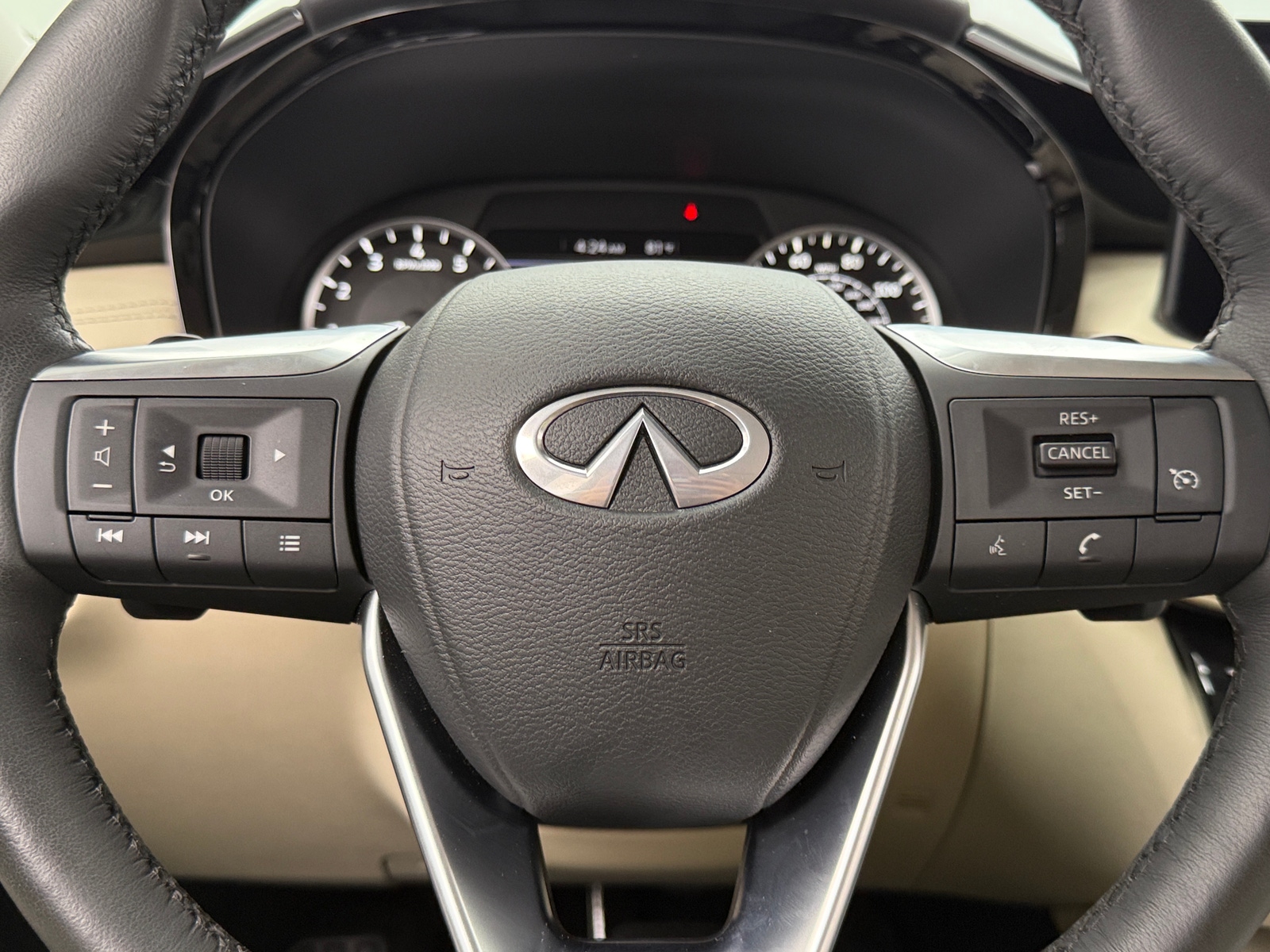 Thumbnail: 2025 INFINITI QX60 - 4