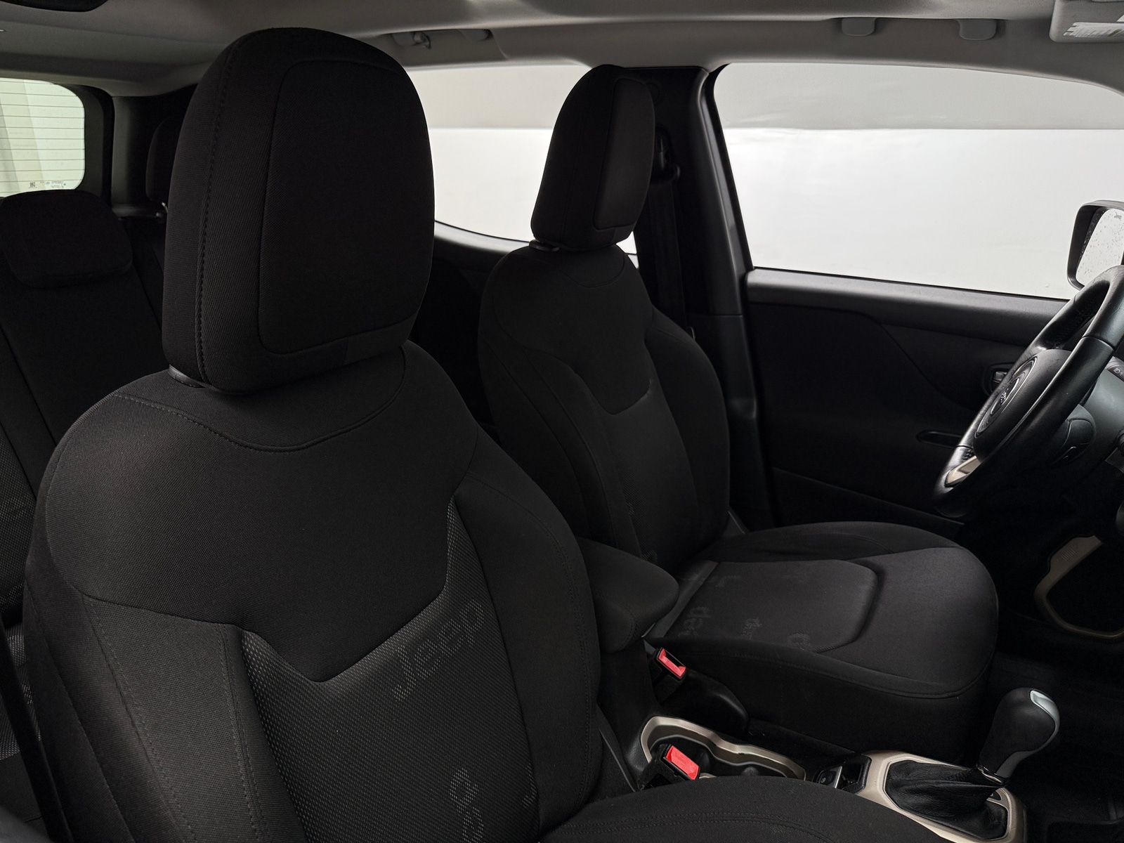 Thumbnail: 2017 Jeep Renegade - 2
