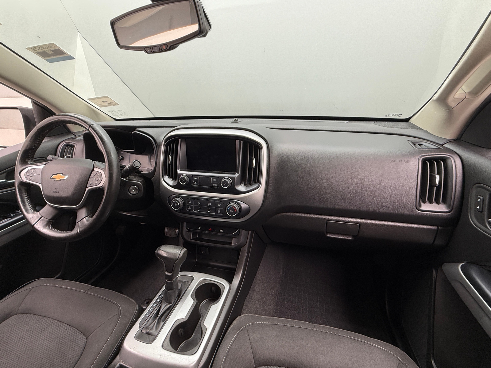 Thumbnail: 2020 Chevrolet Colorado - 3