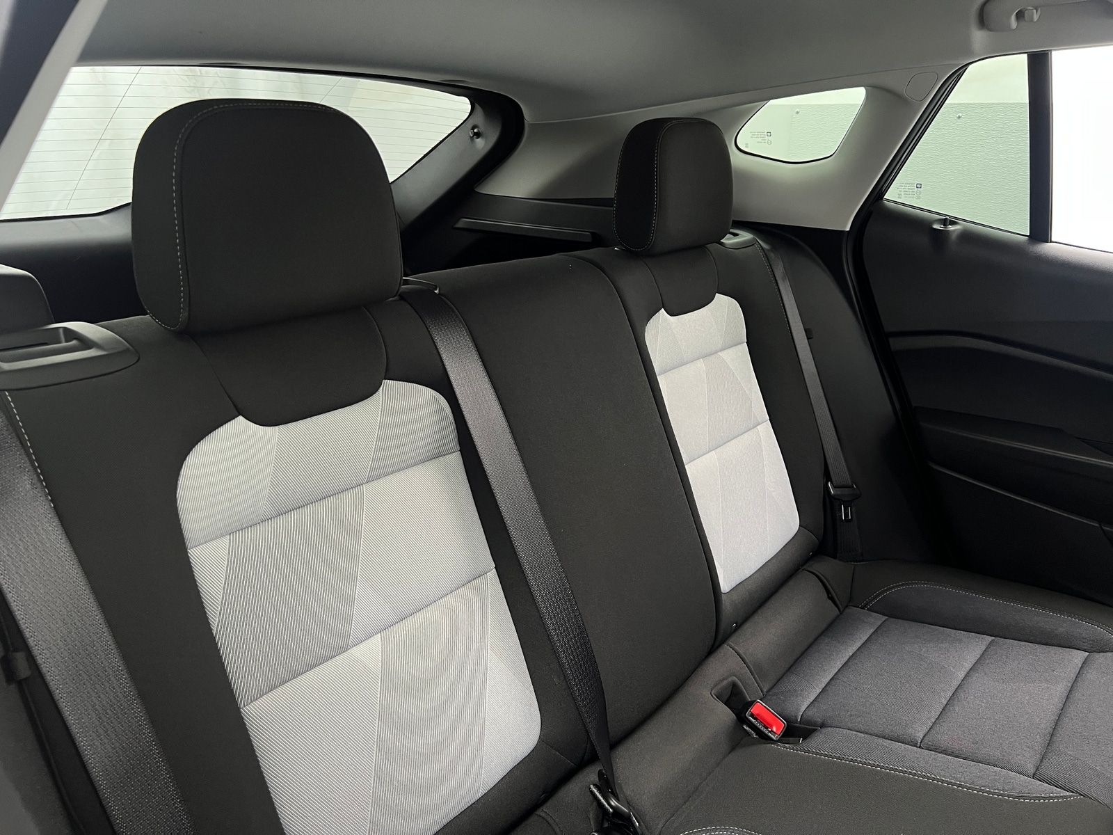 Thumbnail: 2024 Chevrolet Trax - 6