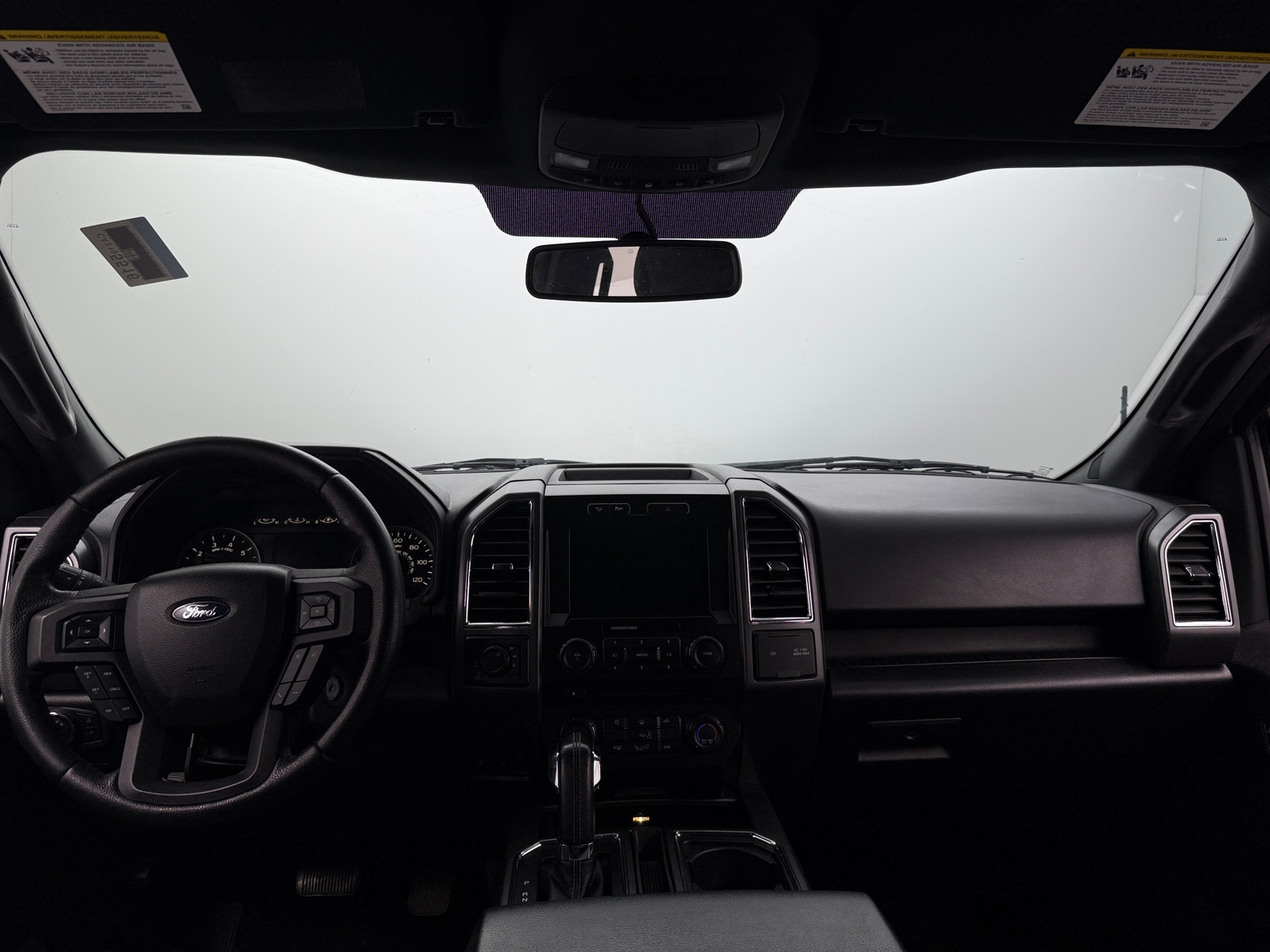 Thumbnail: 2015 Ford Econoline - 3