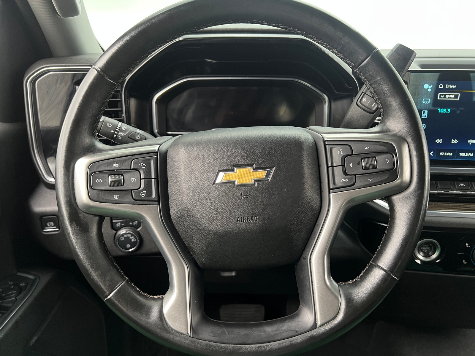 Thumbnail: 2023 Chevrolet Silverado 1500 - 5