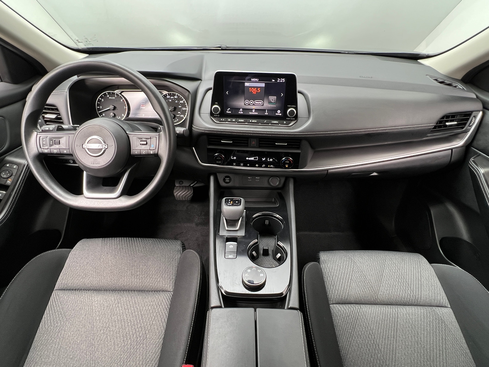 Thumbnail: 2024 Nissan Rogue - 3