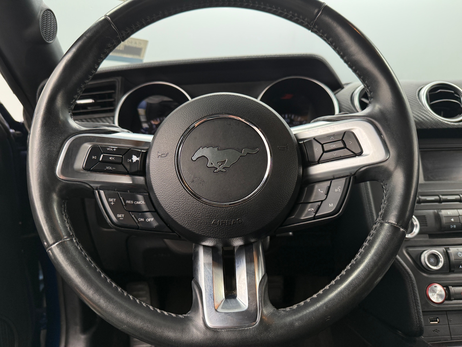 Thumbnail: 2018 Ford Mustang - 4
