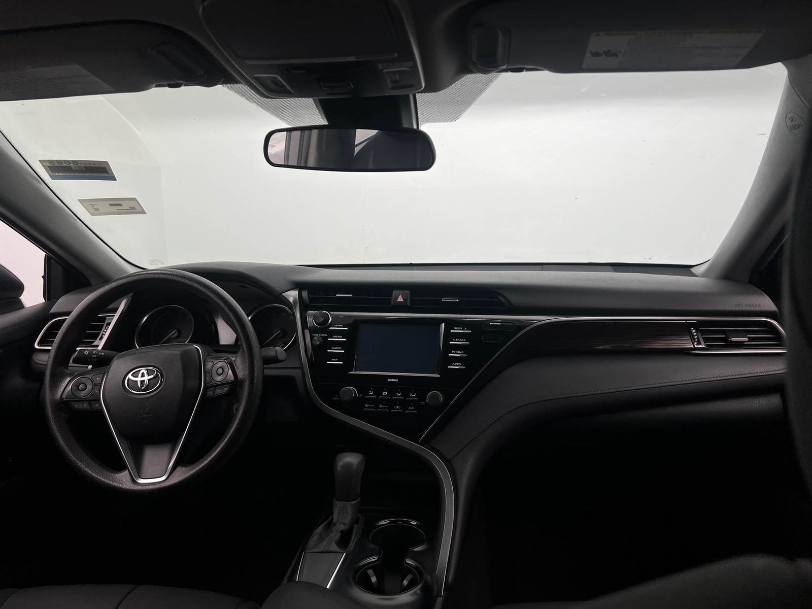 Thumbnail: 2020 Toyota Camry - 3