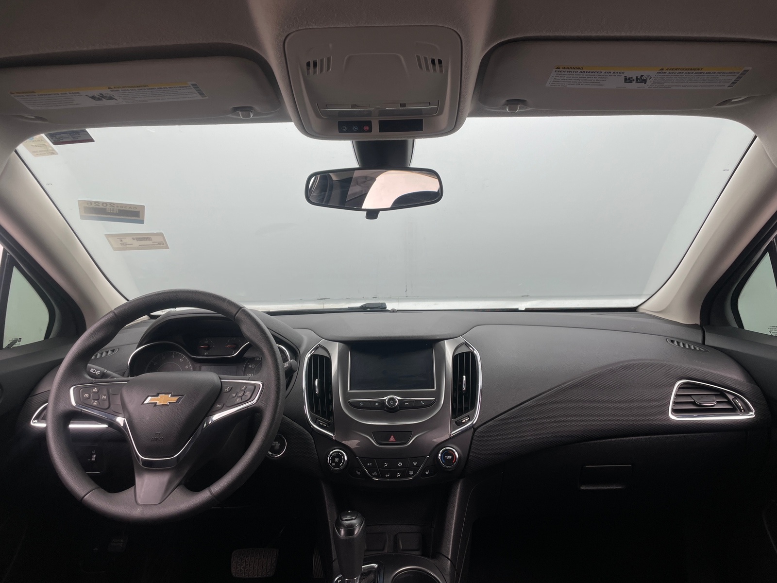 Thumbnail: 2017 Chevrolet Cruze - 3