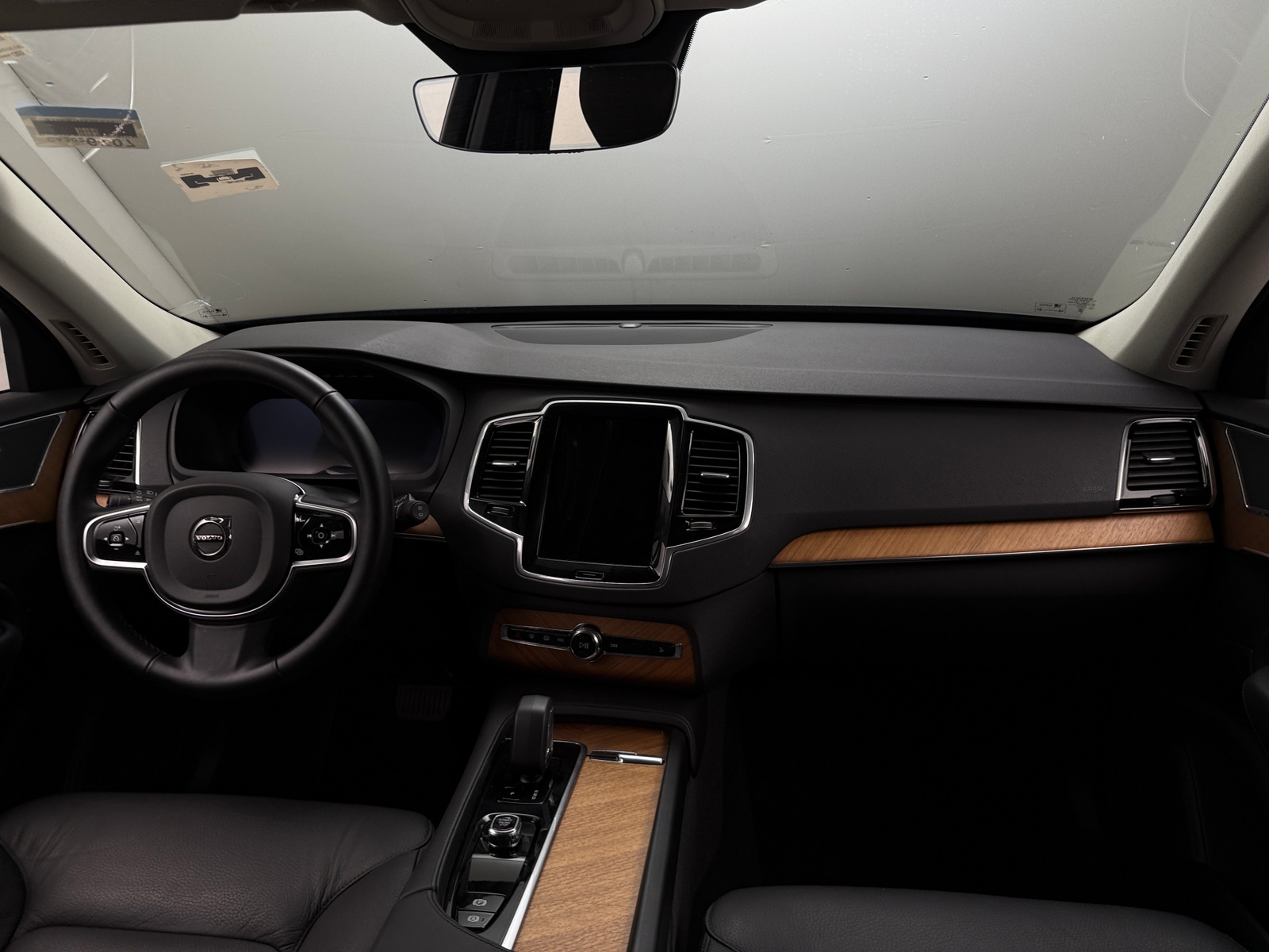 Thumbnail: 2025 Volvo XC90 - 2