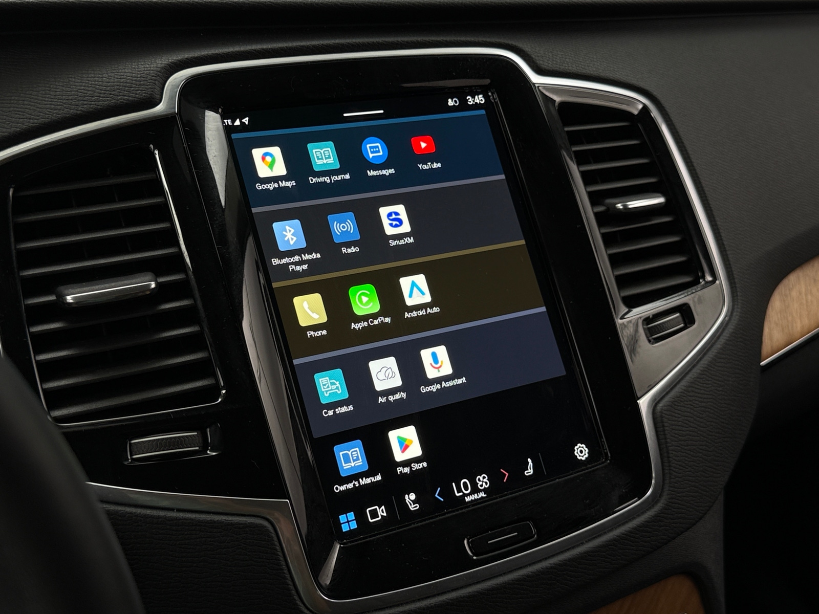 Thumbnail: 2025 Volvo XC90 - 3